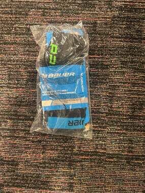 Bauer Performance Tall Hockey Skate Socks
